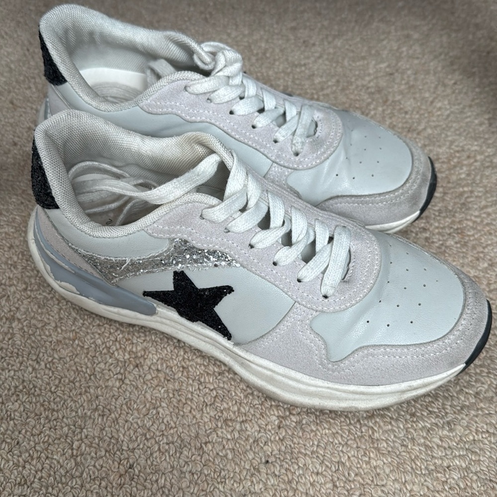 VH Star Sneakers
